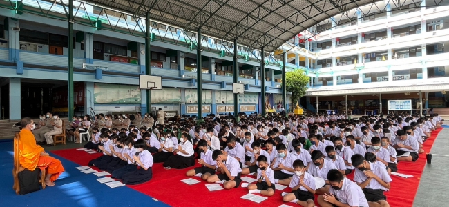 สวดมนต์ไหว้พระ แผ่เมตตา บำเพ็ญภาวนาเสริมสิริมงคลให้ชีวิต 